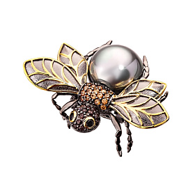 Брошь Мастер Клио - Серебро 925, Жемчуг имитация, Фианит (арт. 34В121362)