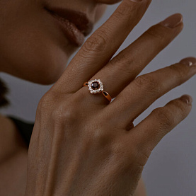 Кольцо SOKOLOV - Серебро 925, Гранат, Фианит (арт. 92011388)